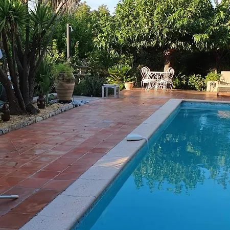 3 Avec Piscine Privée, Près De Port Villa *